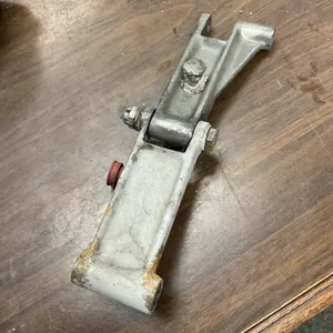 Beechcraft Baron Nose Gear Link and side Link Assembly P/N 35-825173 35-825035